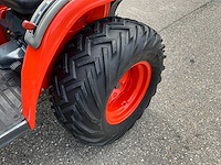 Kubota b2400hd hydrostatische 4wd minitractor met frontschuif - afbeelding 2 van  28