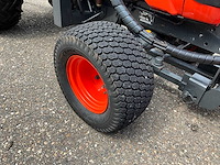 Kubota b2400hd hydrostatische 4wd minitractor met frontschuif - afbeelding 4 van  28