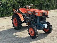 Kubota b5000 ( 4wd ) minitractor - afbeelding 8 van  15