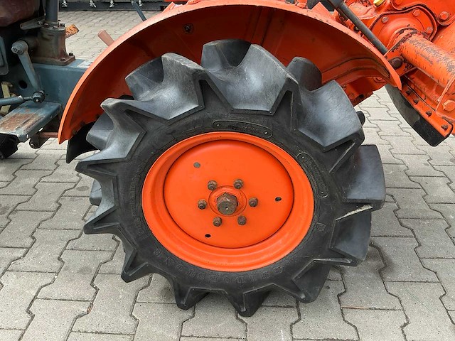 Kubota b5000 4x4 minitractor - afbeelding 6 van  19