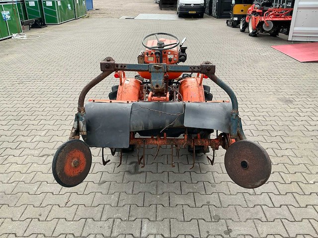Kubota b5000 4x4 minitractor - afbeelding 15 van  19