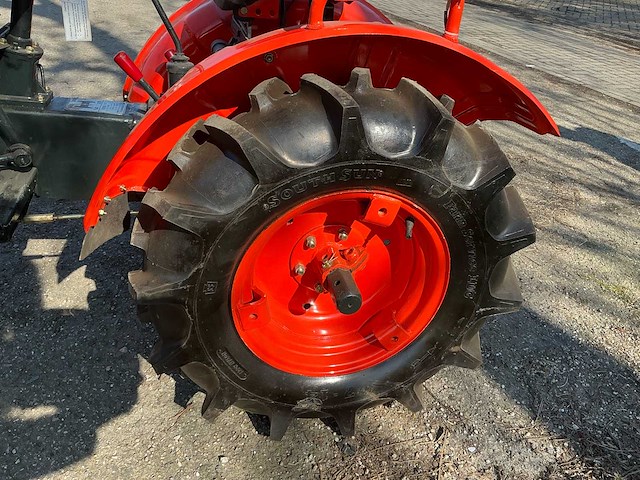 Kubota b5000 minitractor - afbeelding 17 van  17