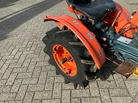 Kubota b6000 ( 4wd ) minitractor - afbeelding 5 van  15