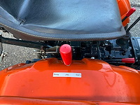 Kubota b7000 4wd minitractor - afbeelding 6 van  23