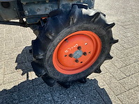 Kubota b7000 vierwielaangedreven mini landbouwtractor met frees - afbeelding 12 van  14