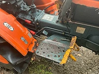 Kubota b7001 4wd compacttractor – 14 pk – 3-cilinder diesel - afbeelding 14 van  23