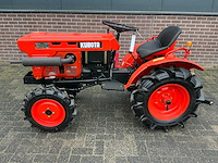 Kubota b7001 4wd minitractor - afbeelding 6 van  17