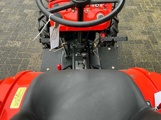 Kubota b7001 4wd minitractor - afbeelding 17 van  17