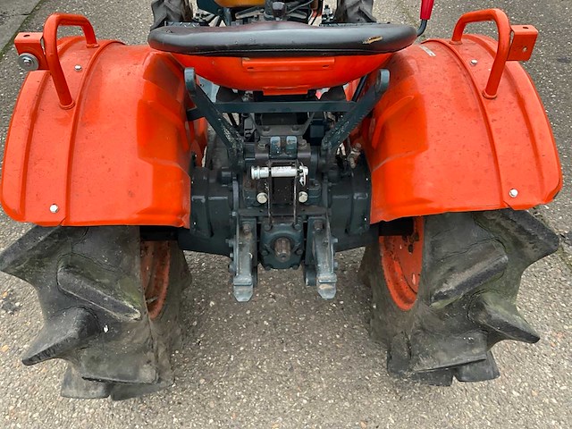 Kubota b7001 4wd minitractor - afbeelding 6 van  20