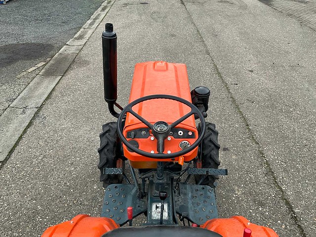Kubota b7001 4wd minitractor - afbeelding 7 van  20