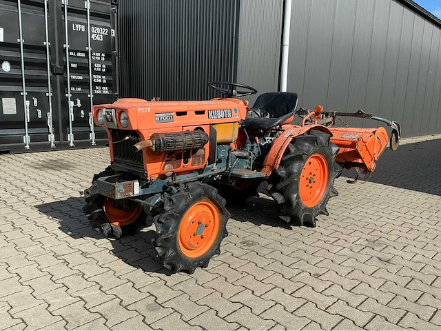 Kubota b7001 4x4 minitractor - afbeelding 1 van  14