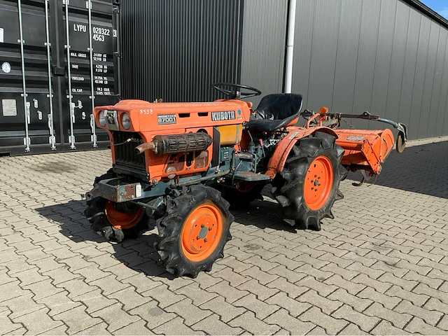 Kubota b7001 4x4 minitractor - afbeelding 1 van  14