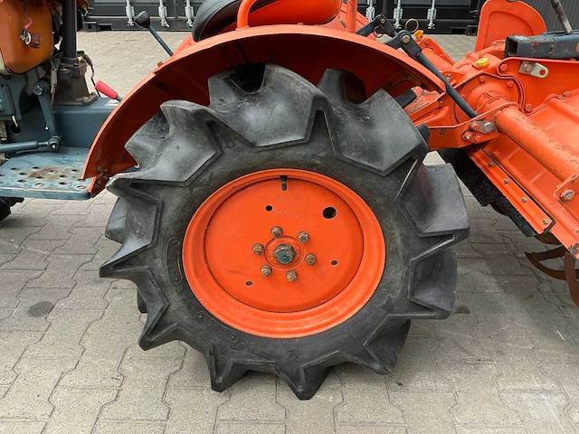 Kubota b7001 4x4 minitractor - afbeelding 6 van  25