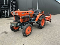 Kubota b7001 4x4 minitractor - afbeelding 1 van  25