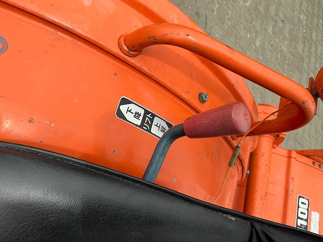 Kubota b7001 4x4 minitractor - afbeelding 16 van  25