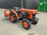 Kubota b7001 4x4 minitractor - afbeelding 20 van  25