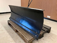 Kubota b7001 minitractor sneeuwschuif - afbeelding 4 van  8