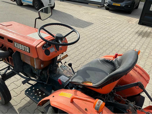 Kubota b7001 minitractor - afbeelding 20 van  20