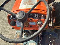 Kubota b7001 vierwielaangedreven mini landbouwtractor met frees - afbeelding 7 van  13