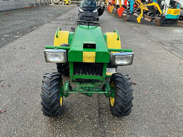 Kubota b7100 4wd minitractor - afbeelding 20 van  21