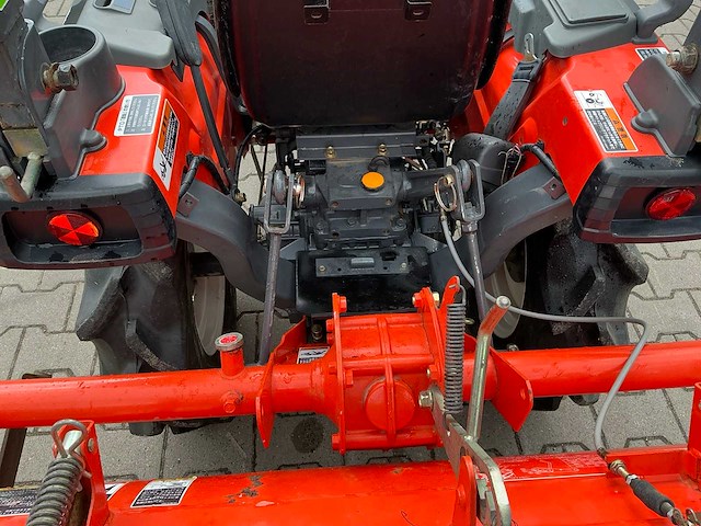 Kubota bullstar jb11 4x4 minitractor - afbeelding 3 van  15
