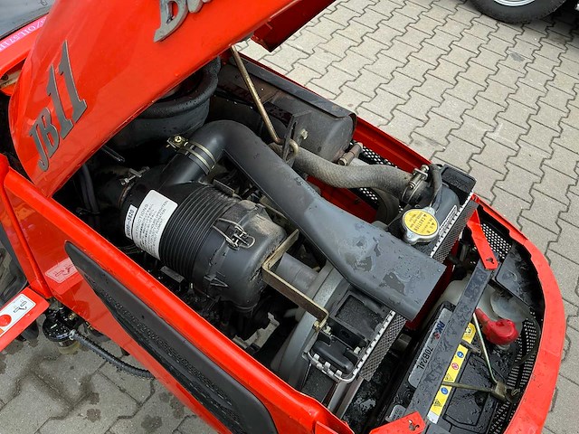 Kubota bullstar jb11 4x4 minitractor - afbeelding 8 van  15