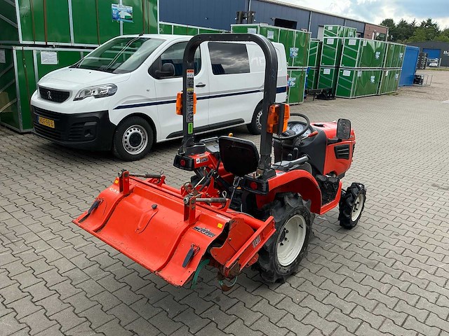 Kubota bullstar jb11 4x4 minitractor - afbeelding 12 van  15