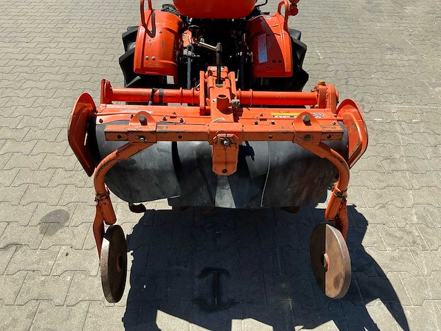 Kubota bulltra b-10 4x4 minitractor - afbeelding 4 van  20