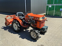 Kubota bulltra b-10 4x4 minitractor - afbeelding 5 van  8