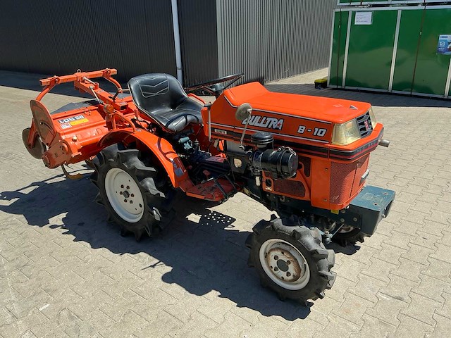 Kubota bulltra b-10 4x4 minitractor - afbeelding 6 van  8