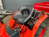 Kubota bulltra b1-15d vierwielaangedreven landbouwtractor - afbeelding 14 van  16