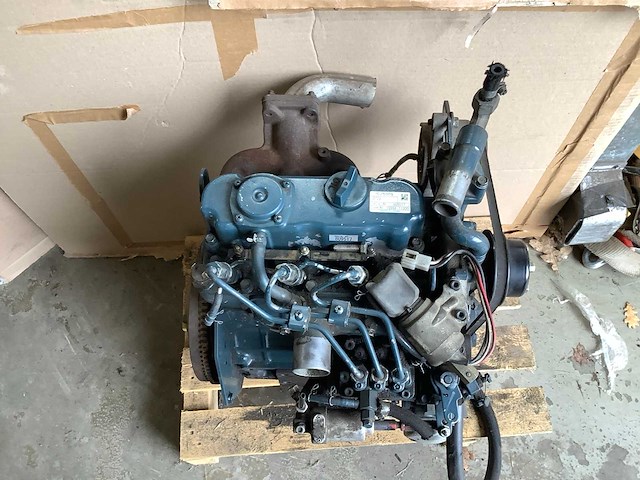 Kubota d722 dieselmotor - afbeelding 2 van  5