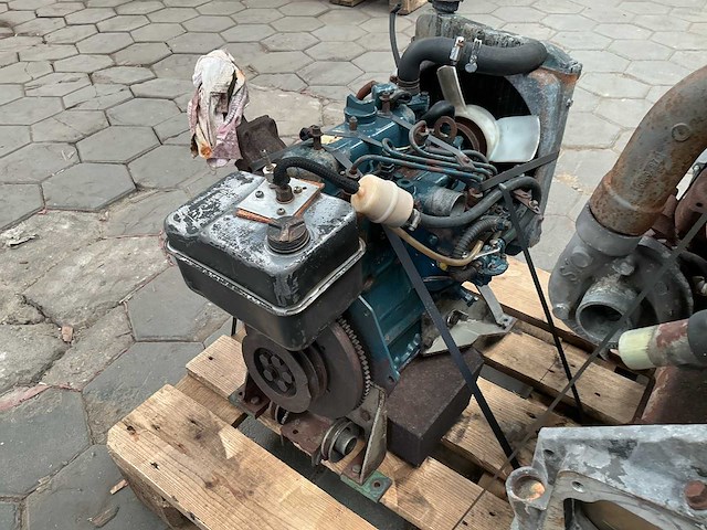 Kubota dieselmotor - afbeelding 3 van  6
