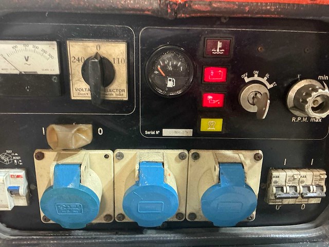 Kubota genset stroomgenerator - afbeelding 8 van  17