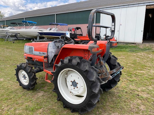 Kubota gl280 vierwielaangedreven landbouwtractor - afbeelding 18 van  21