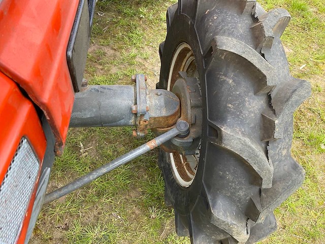 Kubota gl280 vierwielaangedreven landbouwtractor - afbeelding 19 van  21