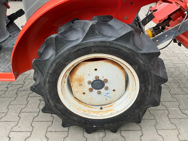 Kubota granbia gb16 4x4 minitractor - afbeelding 3 van  10