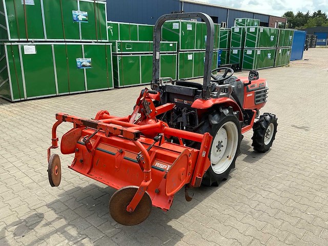 Kubota granbia gb20 glide shift 4x4 minitractor - afbeelding 24 van  29