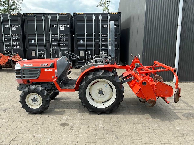 Kubota granbia gb20 glide shift 4x4 minitractor - afbeelding 25 van  29