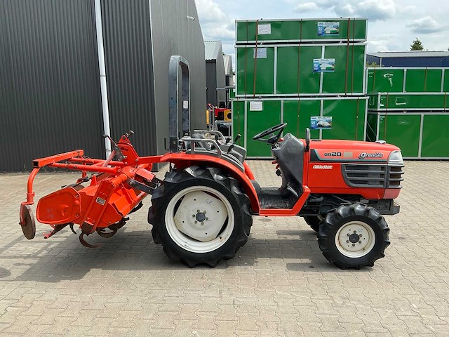 Kubota granbia gb20 glide shift 4x4 minitractor - afbeelding 26 van  29