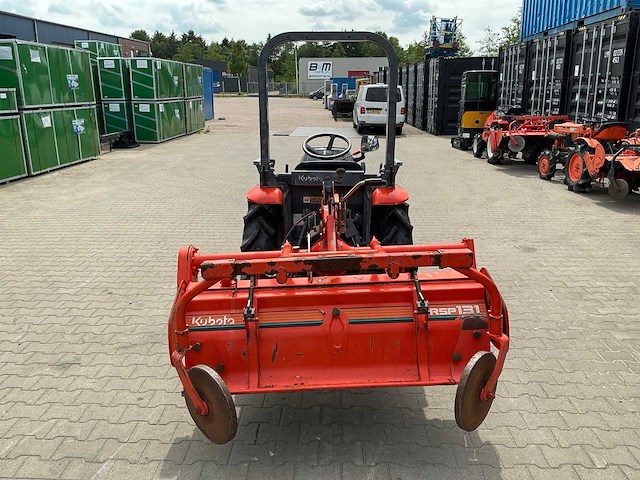 Kubota granbia gb20 glide shift 4x4 minitractor - afbeelding 28 van  29