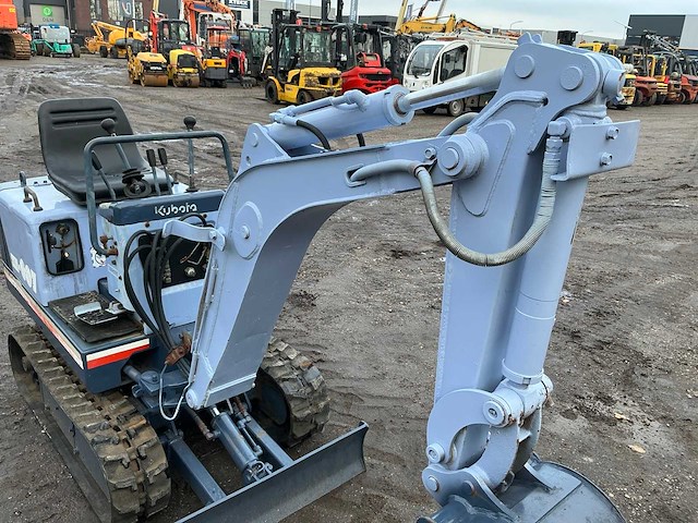 Kubota kh007 minigraafmachine - afbeelding 8 van  22