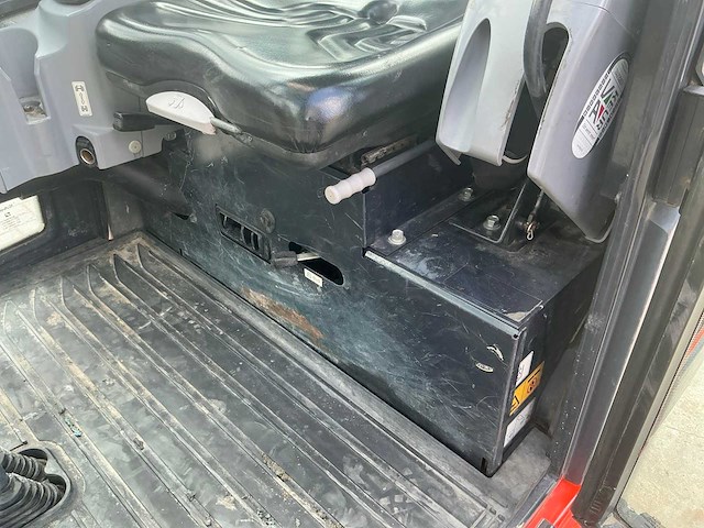Kubota kx016-4 mini graafmachine - afbeelding 16 van  30