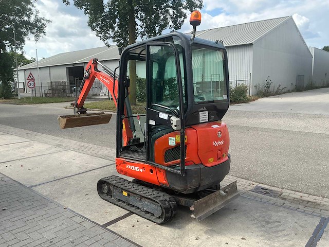 Kubota kx016-4 mini graafmachine - afbeelding 25 van  30
