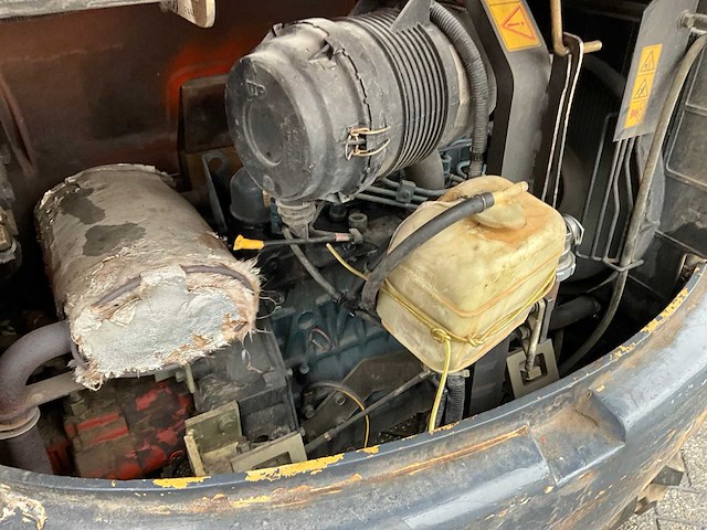 Kubota kx61 minigraafmachine - afbeelding 13 van  28