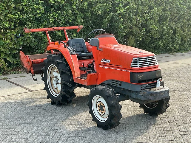Kubota saturn x20 ( 4wd ) minitractor - afbeelding 8 van  15