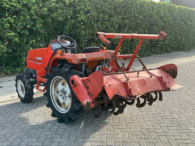 Kubota saturn x20 ( 4wd ) minitractor - afbeelding 10 van  15