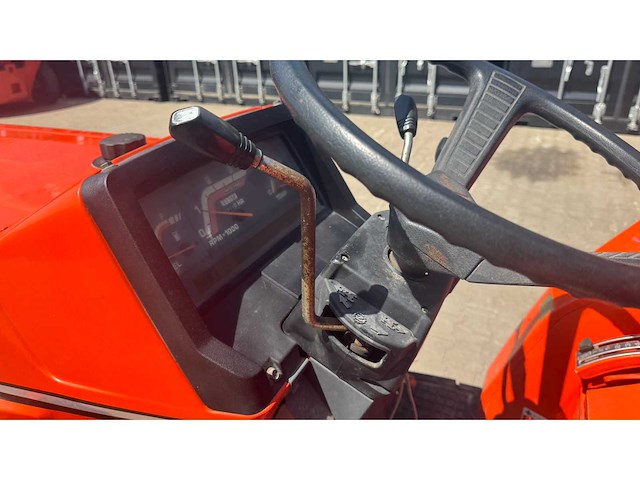 Kubota sunshine l1-215 4x4 minitractor - afbeelding 7 van  24
