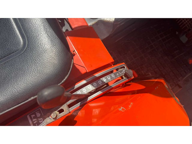 Kubota sunshine l1-215 4x4 minitractor - afbeelding 10 van  24