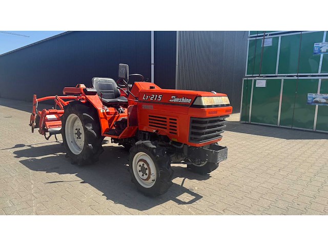 Kubota sunshine l1-215 4x4 minitractor - afbeelding 12 van  24